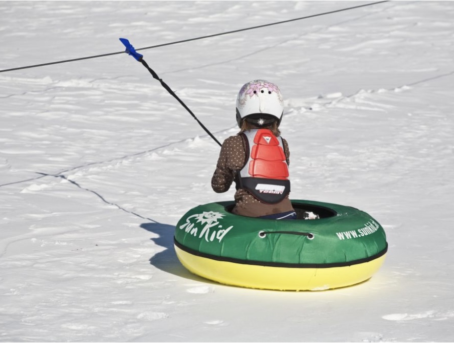 Ponylift, snowtubing e sciovia a Maloja